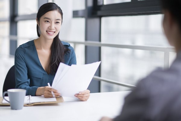 Trước khi đi phỏng vấn, ứng viên nên tìm hiểu rõ về spa và đoán trước những câu hỏi của nhà tuyển dụng. 