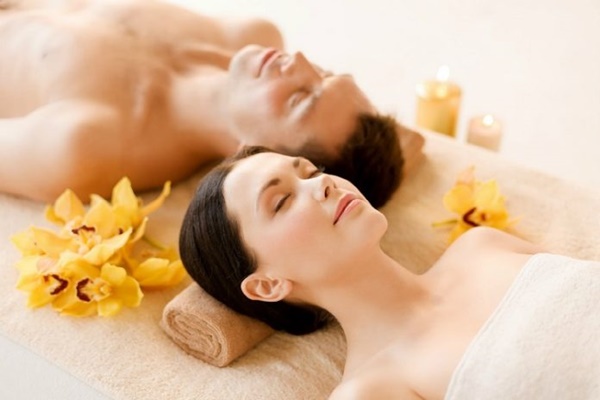 Spa bao gồm rất nhiều dịch vụ về chăm sóc da và cơ thể.